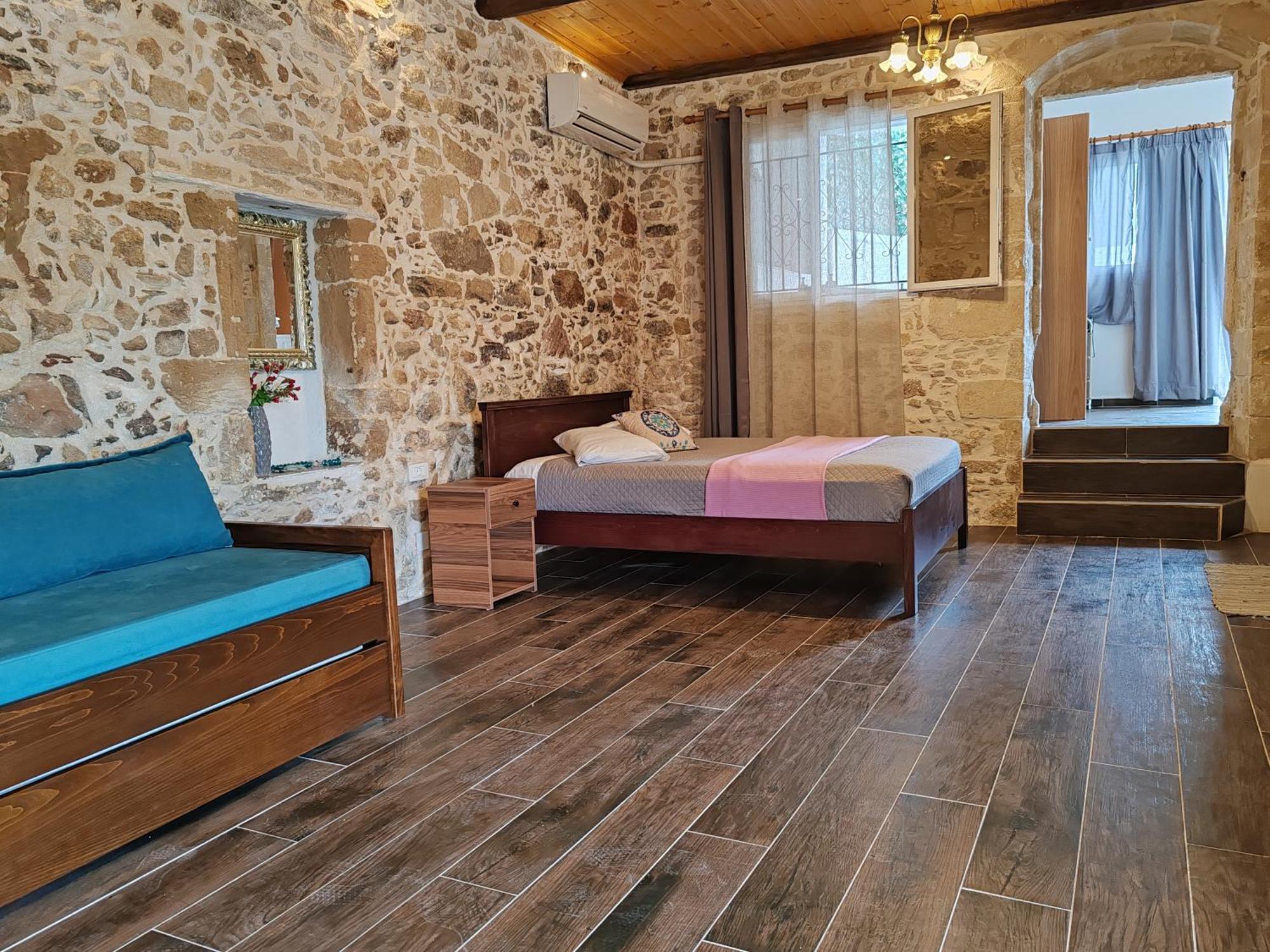 Villa The Stone House Of Iakovos Kaloudhianá Esterno foto